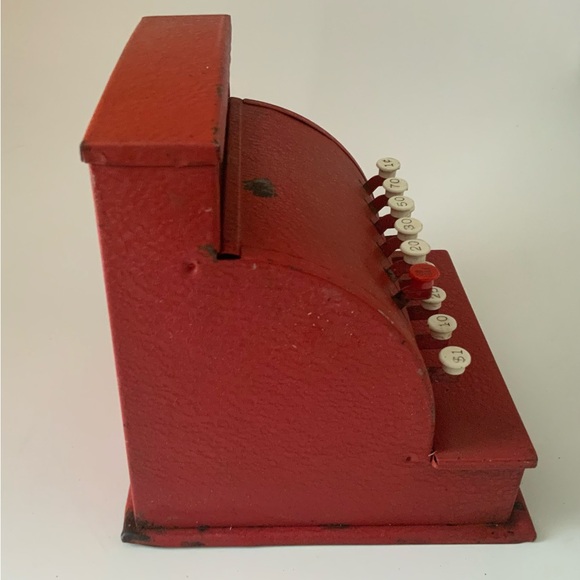 Vintage Red Toy Cash Register - Picture 7 of 12